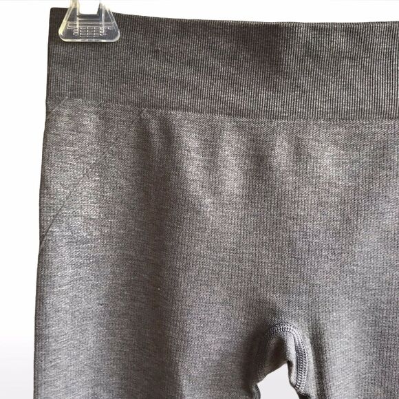 Ivivva Breathe Love Flow Crop Seamless Leggings Lululemon Girls Size 12 Ruched - Picture 5 of 12